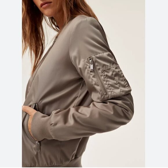 THE Group by Babaton Gilman Bomber Modern Taupe - Picture 3 of 10